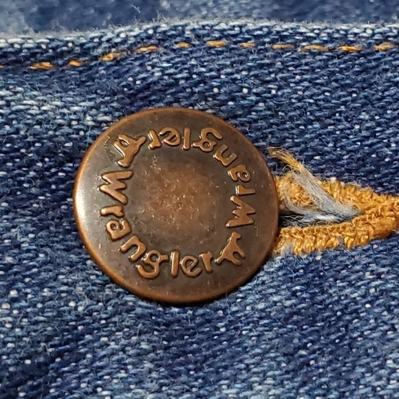 Vintage 1970s Wrangler Unisex Extra High Rise Boot Cut Dark Wash Jeans 945DEN - Picture 9 of 11